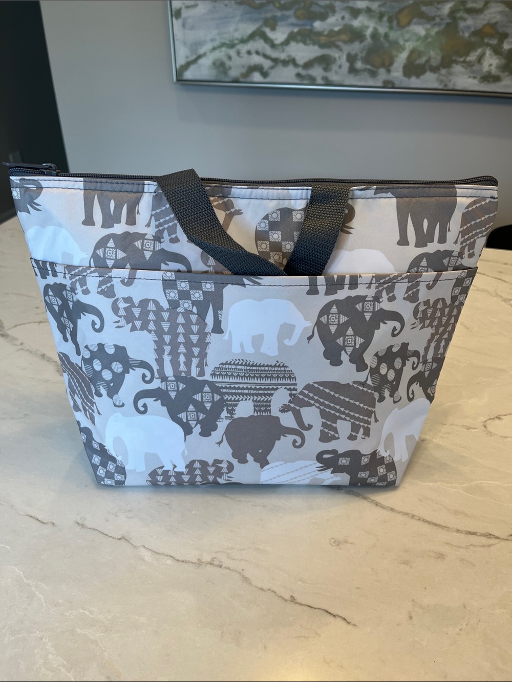 Thirty-one Gray and White Elephant Print Tote thermal lunch bag